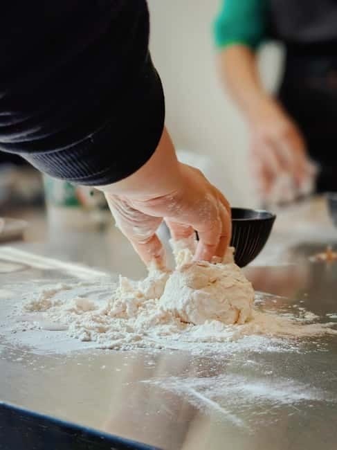 Make Soup Dumpling: Vegan or Pork in Shanghai Shikumen - Shaping and steaming: from folds to bamboo basket results