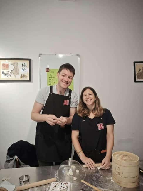 Make Soup Dumpling: Vegan or Pork in Shanghai Shikumen - Cultural tea notes and Shanghai food context in the lane house