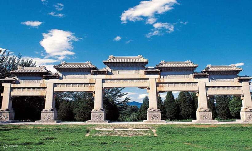 Ming Tombs Private Tour: Sacred Road, Dingling and Changling - A 6-hour Ming Tombs day with a private guide