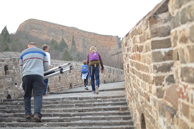 Mini Group: Simatai West to Jinshanling Great Wall Hiking Tour - Lunch and snacks: how food fits the schedule