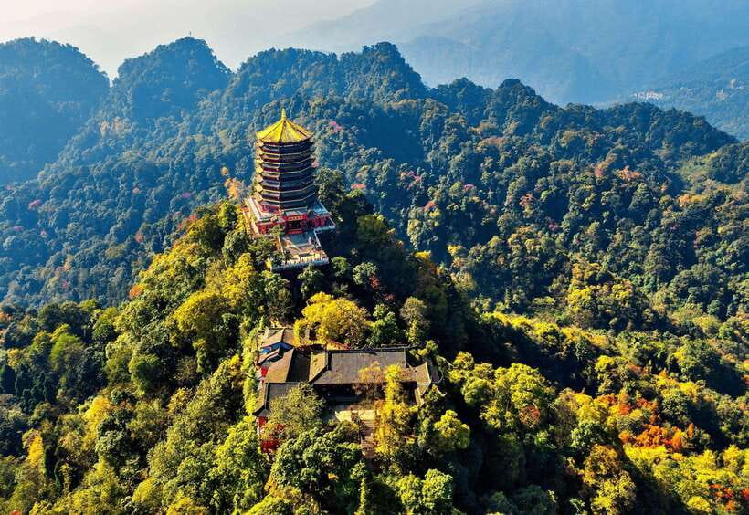 Mount Qingcheng Tour: Explore Serene and Sacred Taoist Site - Qingcheng Mountain’s calm in a half-day format