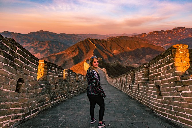 Mutianyu and Huanghuacheng Great Wall Sunset Walking Tour - The value of pairing Mutianyu and Huanghuacheng in one day