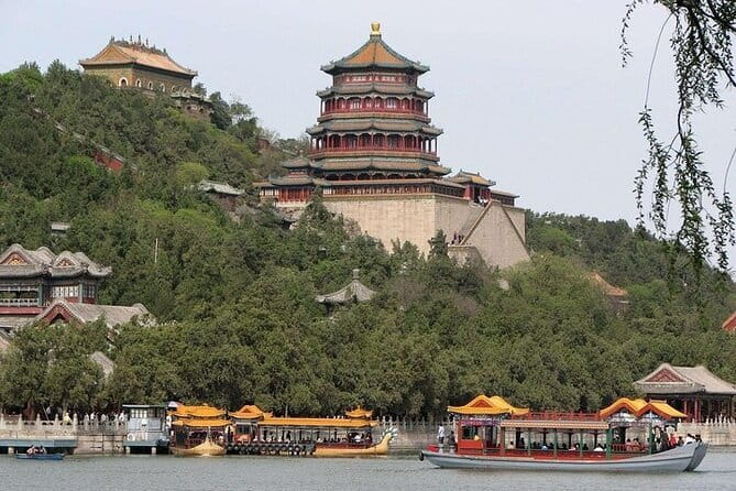 Mutianyu Great Wall and Summer Palace Private Day Tour - Cable car vs chairlift: Tower 6 or Tower 14