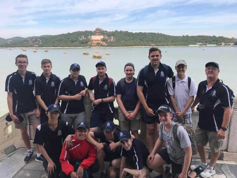 Mutianyu Wall, Summer Palace & Old Summer Palace Day Tour - Meeting point near Hepingxiqiao: the easiest way to reduce stress