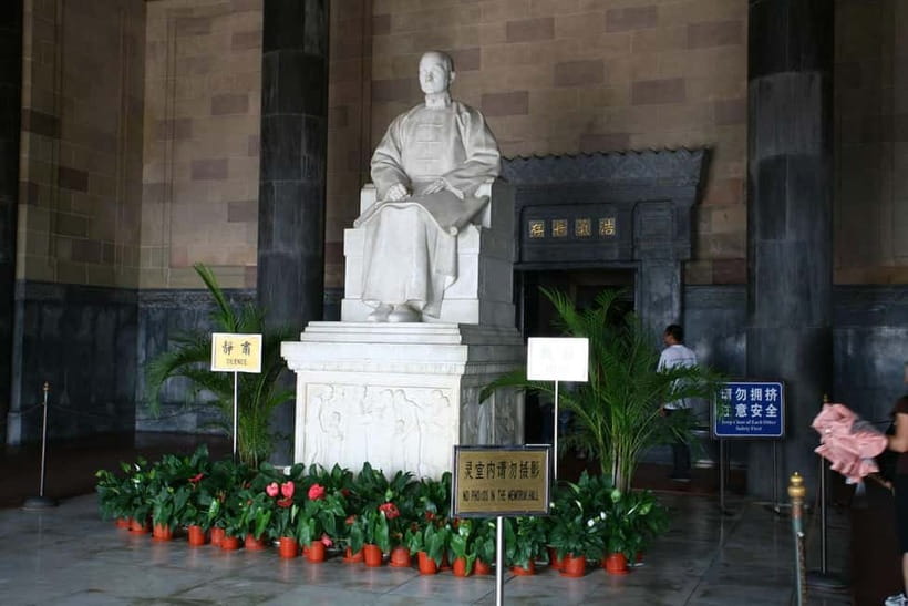Nanjing:Must-See Attractions in One Day+Customized Itinerary - Zhonghua Gate and the ancient defensive city wall walk