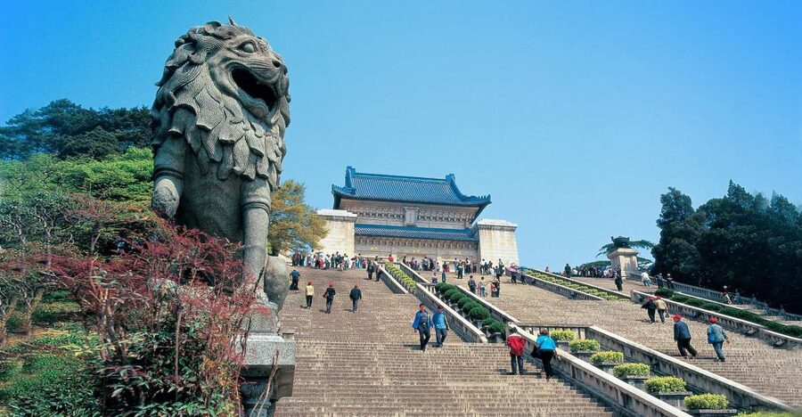 Nanjing:Must-See Attractions in One Day+Customized Itinerary - Sun Yat-sen Mausoleum, architecture with political weight