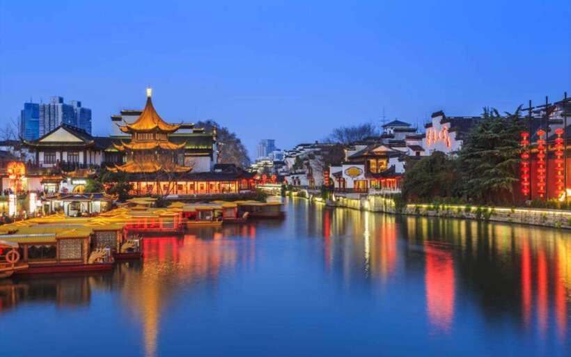 Nanjing: Night Cruise on Outer Qinhuai River for Adults - Key points before you go