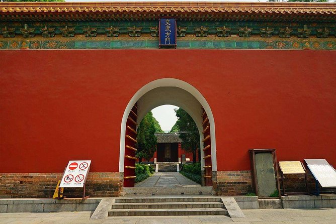 Nanjing Private English Tour Guide Service - How the 8-hour private setup works from your hotel lobby