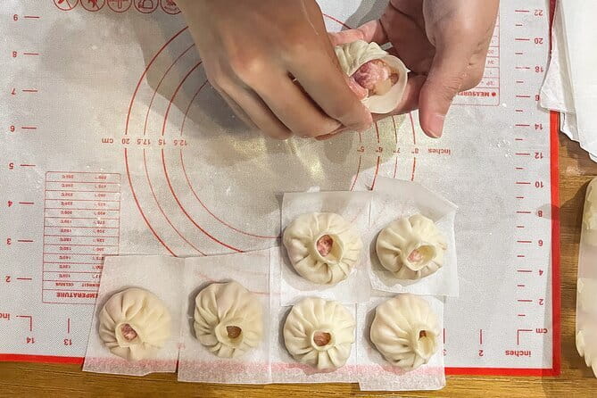 Organic Combo Dumplings & Xiao Long Bao Class with Market Walk) - The market walk timing: Tai Kok Tsui vs Jordan for your grocery run
