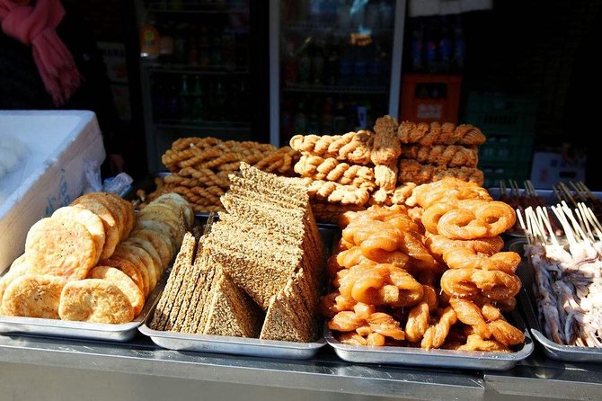 Peking Duck & Beyond:Exploring the Best Eats in Beijing's Hutongs - The Peking Duck Feast and How the 15+ Tastings Fit Together