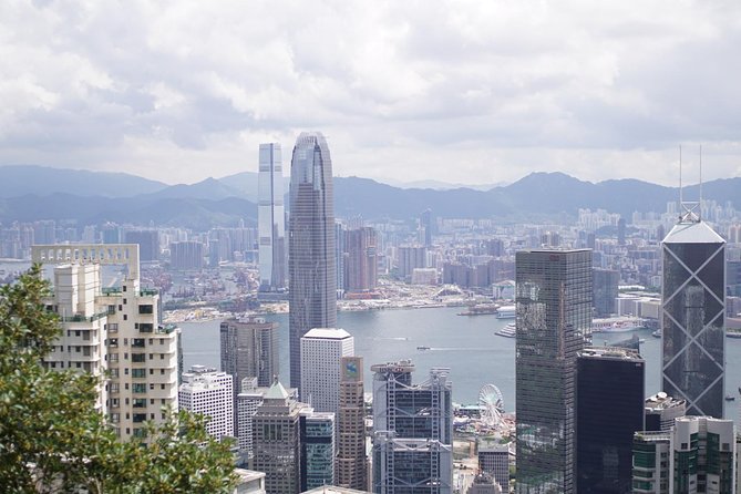 Private 4-Hour Hong Kong City Tour – Customized Experience - Victoria Peak: the skyline start that makes everything click
