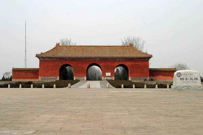 Private Beijing Day Tour : Mutianyu Great Wall And Ming Tomb - The Ming Tomb stop: Ming Shishan Ling and Zhu Di’s legacy