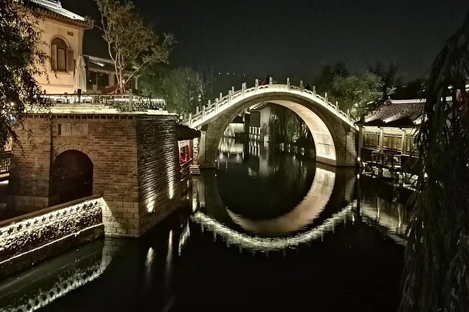 Private Beijing Transfer: Simatai Great Wall and Gubei Water Town - What makes Simatai and Gubei click at night