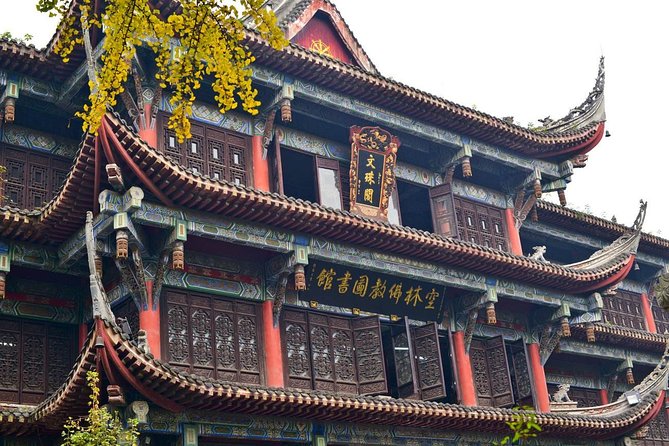Private Chengdu Highlights Day Trip: Panda Base and City from Chongqing by Train - Logistics That Make It Feel Easy, Even When the Day Is Long