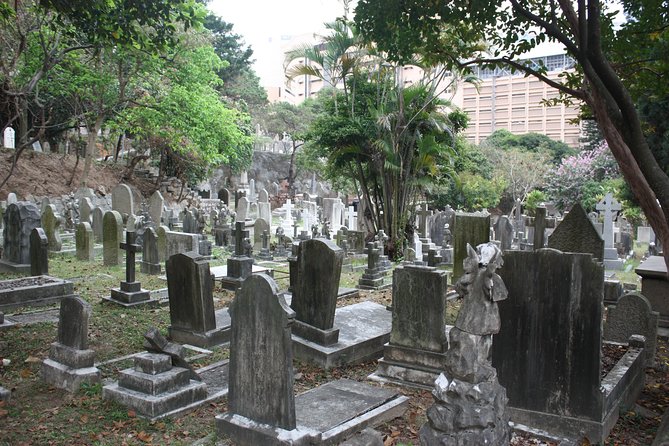 Private colonial Cemeteries tour - Stop 1: Muslim Cemetery in Happy Valley