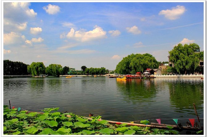 Private Customized Beijing City Day Tour with Flexible Departure Time - Beihai Park, Lama Temple, or Hutong by rickshaw: choosing the Beijing you want