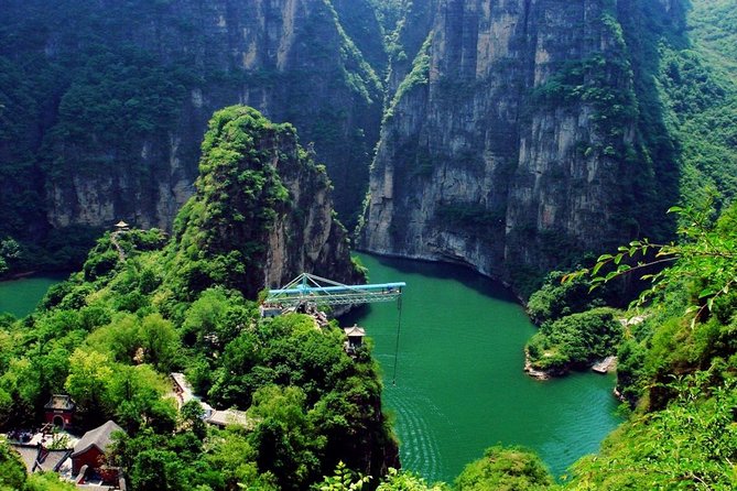 Private Day Tour to Longqing Gorge with Boat Ride and Cable Car from Beijing - From your Beijing hotel to Yanqing: private pickup that saves your energy