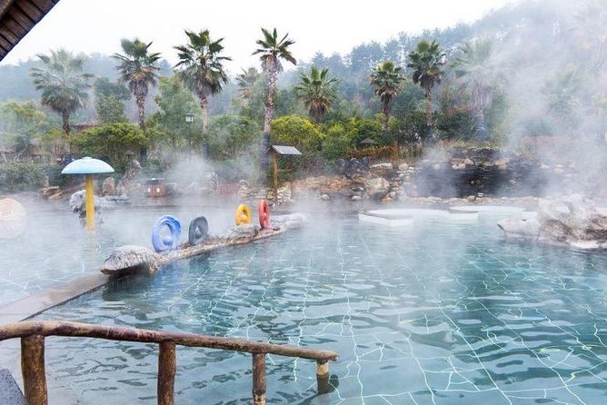 Private Day Trip: Outdoor Hot Spring Experience and Mutianyu Great Wall - Mutianyu and Jiuhua in One Day, With Fewer Hassles