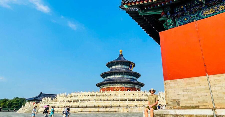 Private ForbiddenCity&TempleofHeaven&SummerPalace Day Tour - Price and logistics: what $188 per person buys you in real time