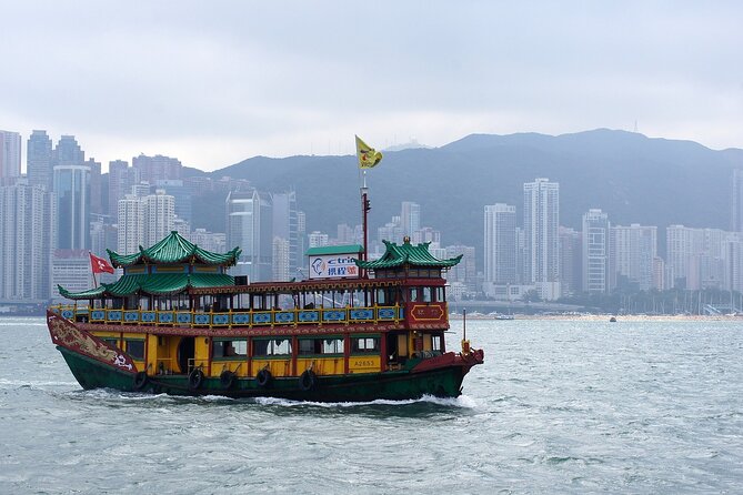Private Full-Day Hong Kong Island Top Attraction Tour - Your guide’s flexibility is a big part of the payoff