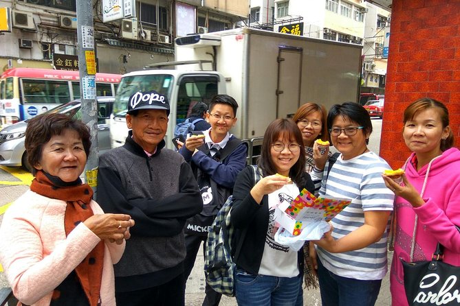 Private Full Day Sightseeing Tour of Kowloon in Hong Kong - Stop 6: Mong Kok Markets (1 Hour)