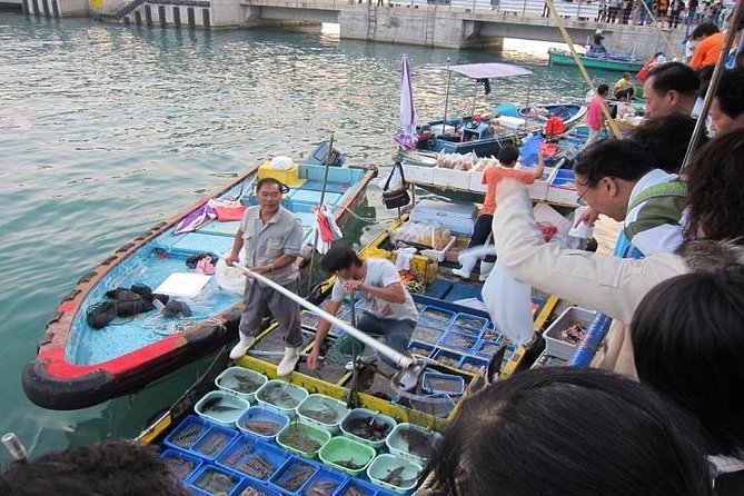 Private Full Day Sightseeing Tour of Kowloon in Hong Kong - How Private Pickup Changes the Whole Day