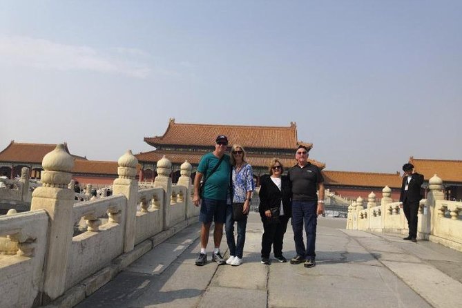 Private Great Wall & Forbidden City Guided Tour from Tianjin Cruise Port - Tiananmen Square: quick stop, big context