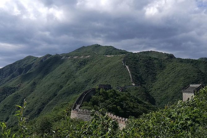 Private Half-Day Mutianyu Great Wall Tour including Round Way Cable Car or Toboggan - Price and value: what you’re really paying for