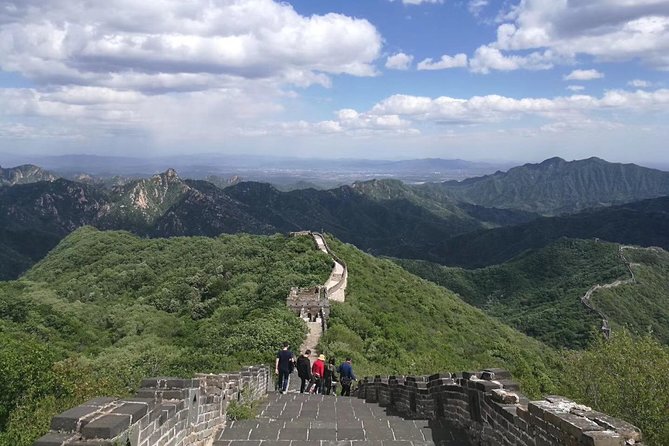 Private Half-Day Mutianyu Great Wall Tour including Round Way Cable Car or Toboggan - How the chair lift, cable car, and toboggan plan works