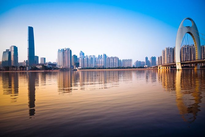 Private Historical Tour: Guangzhou City Sightseeing Including Lunch - Chen Clan Ancestral Hall, Then Guangdong Folk Art Museum