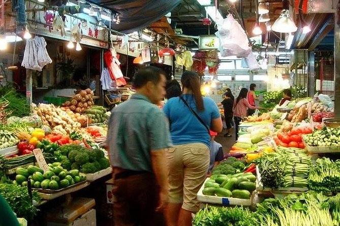 Private Home Cooking Class with Shanghai Mama - Riding from the market to a local 1950s to 1970s home