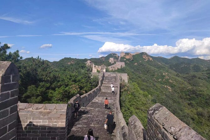 Private Jinshanling Great Wall Hiking Tour - Why Jinshanling Feels Different Than Other Great Wall Stops