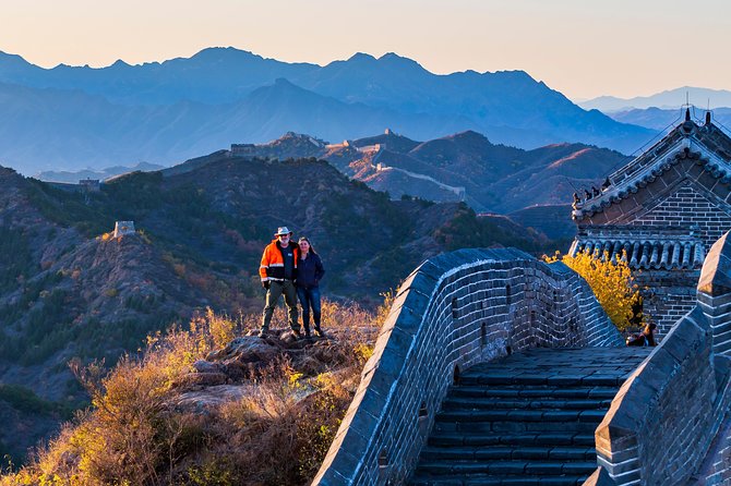 Private Jinshanling relax photo tour by sunset - A guide who thinks in photos, not just points of interest