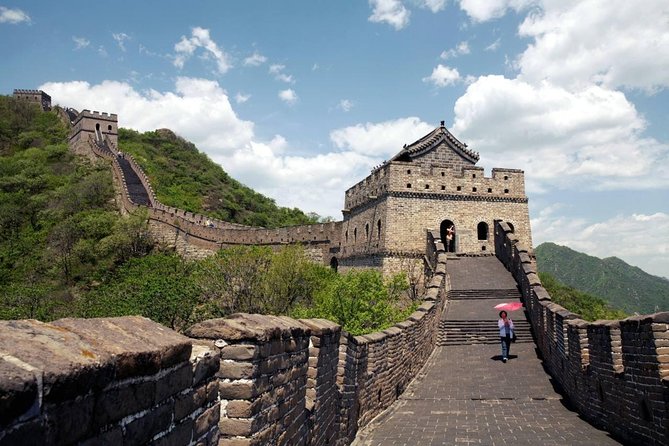 Private Layover Tour to Mutianyu Great Wall from Beijing Airport - VIP access and getting to Mutianyu fast