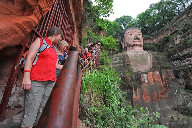 Private Leshan Giant Buddha and Local Food Tasting Trip - Price and Value: Why $199 Can Make Sense