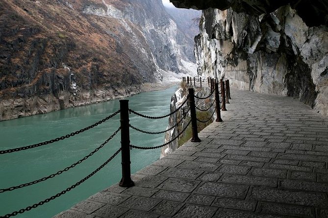 Private Lijiang Day Trip to Upper Tiger Leaping Gorge and Black Dragon Pool - Key highlights worth planning around