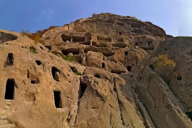 Private Longqing Gorge & Guyaju Cave Day Tour w/ Cruise Ride - The drive from Beijing: private comfort you will feel