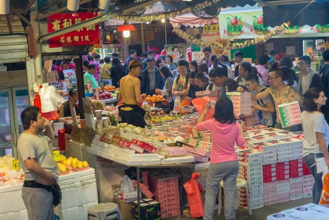 Private Mongkok City Night Tour in Hong Kong - Price and Value: What $240.55 Buys You Here