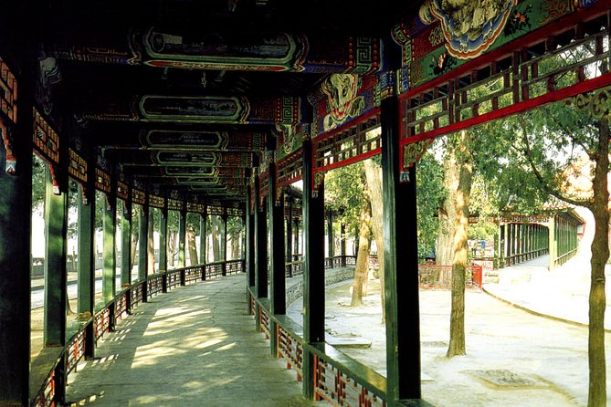 Private Mutianyu Great Wall & Ming Tombs: Transfer or Guided Tour - Private transfer and guided option: the real value