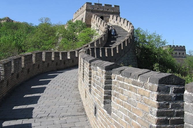 Private Mutianyu Great Wall Tour with English Speaking Driver - The realistic 8-hour schedule (and how you use it)