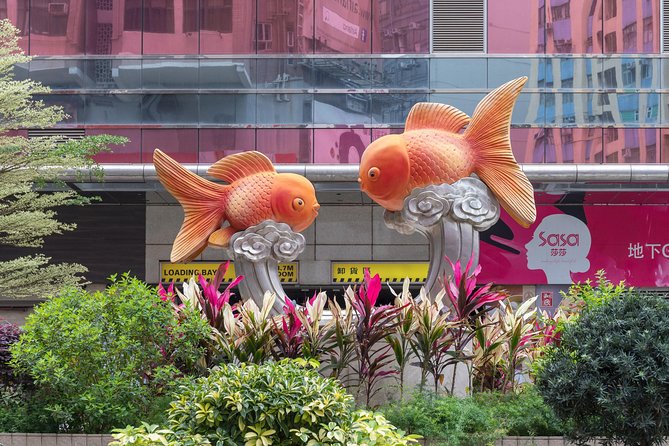 Private & Personalized Hong Kong Street Art Tour with a Local - Getting Started in Central, With Pickup Options