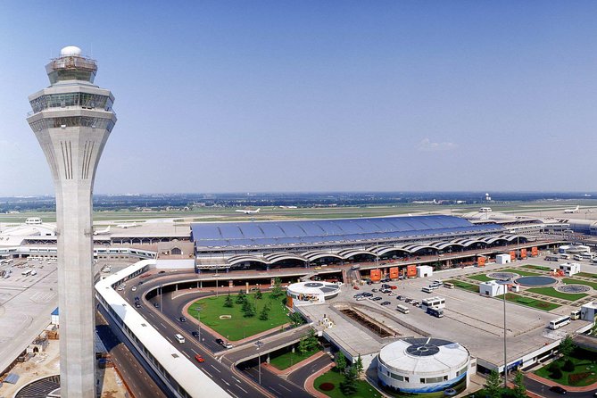 Private Round Way Transfers: Beijing INTL Airport (PEK & PKX) - Your vehicle: air-conditioned comfort, for groups up to 7