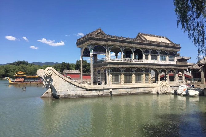 Private Summer Palace Walking Tour + Custom Scenic Route Add-Ons - Stop 1, Summer Palace grounds: setting the route and your pace