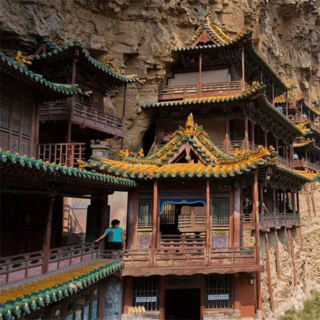 Private Tour Datong Hengshan Hanging Temple Yungang Grottoes - Private guide, car transfers, and why the day stays smooth