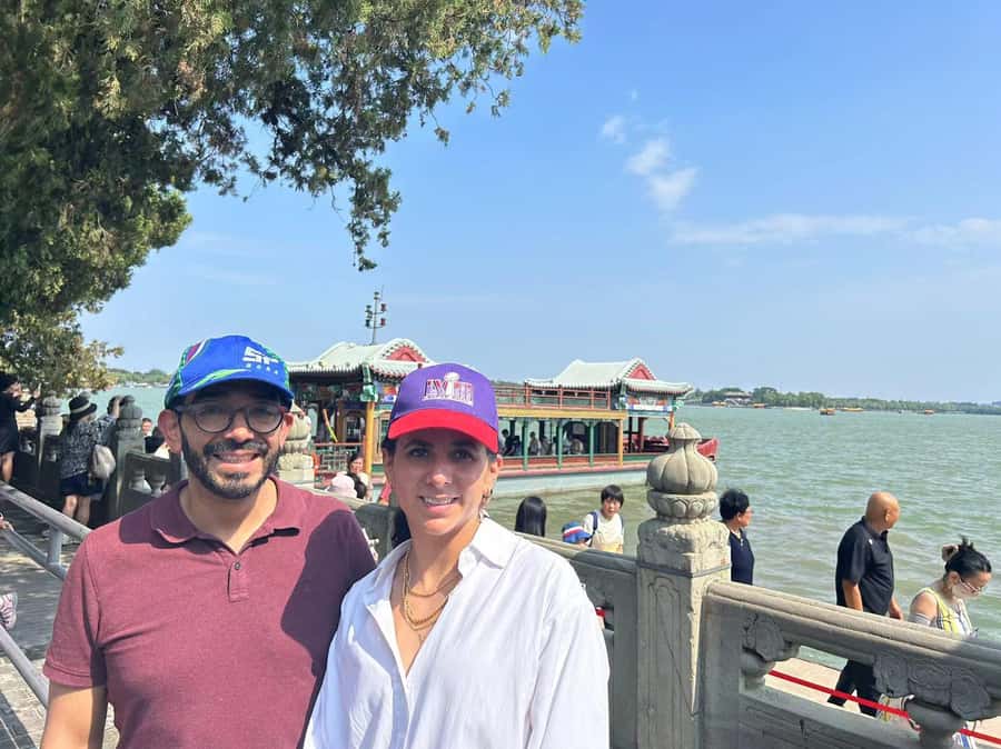 Private Tour-Great Wall Evening Tour and Hutong Old Downtown - Price and value: is $300 per person fair for this combo?