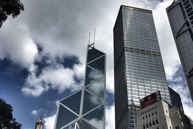 Private tour - Hong Kong's major sites and history - Victoria Peak with Peak Tram fast track: views with explanations attached
