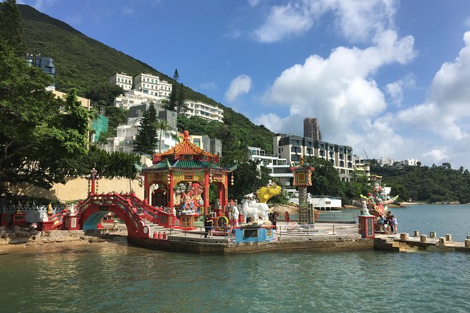 Private tour - Hong Kong's major sites and history - Transport mix: Ding Ding tram, MTR, Star Ferry, and bus rides