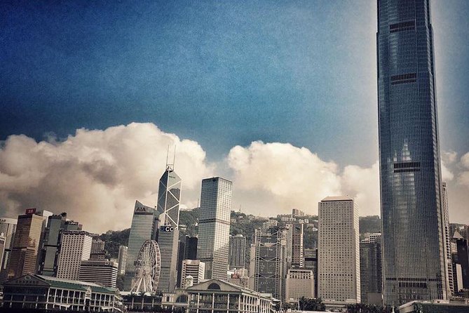 Private tour of Hong Kong for first timers - Start at Statue Square in Central, Then Let the Guide Set the Pace