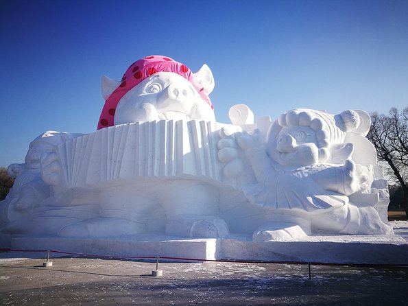 Private Tour to Ice and Snow Festival in Harbin - Sun Island (Tai Yang Dao): snow sculptures first, with translation at lunch