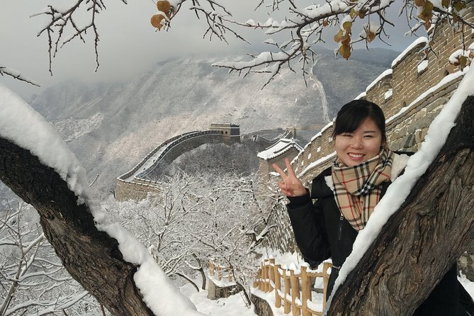 Private Tour to Mutianyu Great Wall Lift Way Up & Toboggan Down - Hotel Pickup and Timing, The Difference Between Calm and Crowded